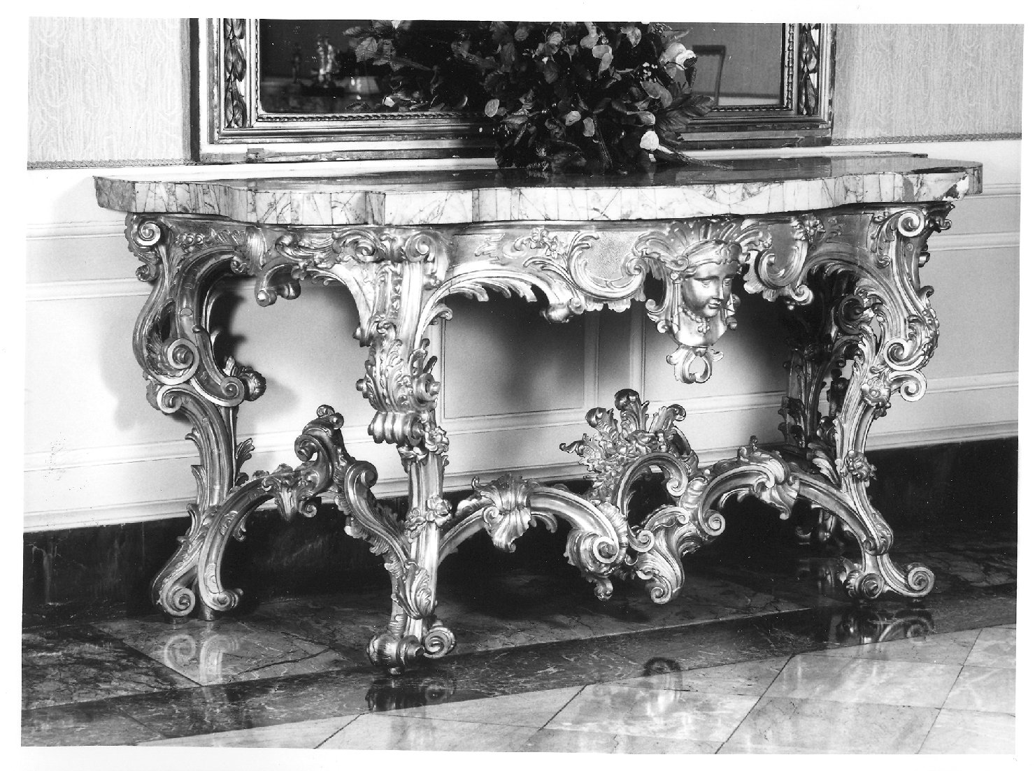 console - bottega europea (sec. XVIII)