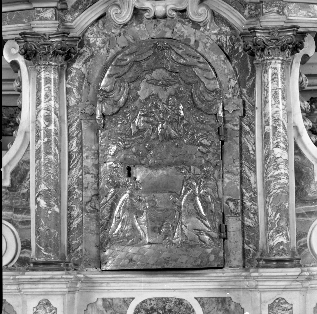 sportello di tabernacolo, elemento d'insieme - bottega ferrarese (sec. XVII)