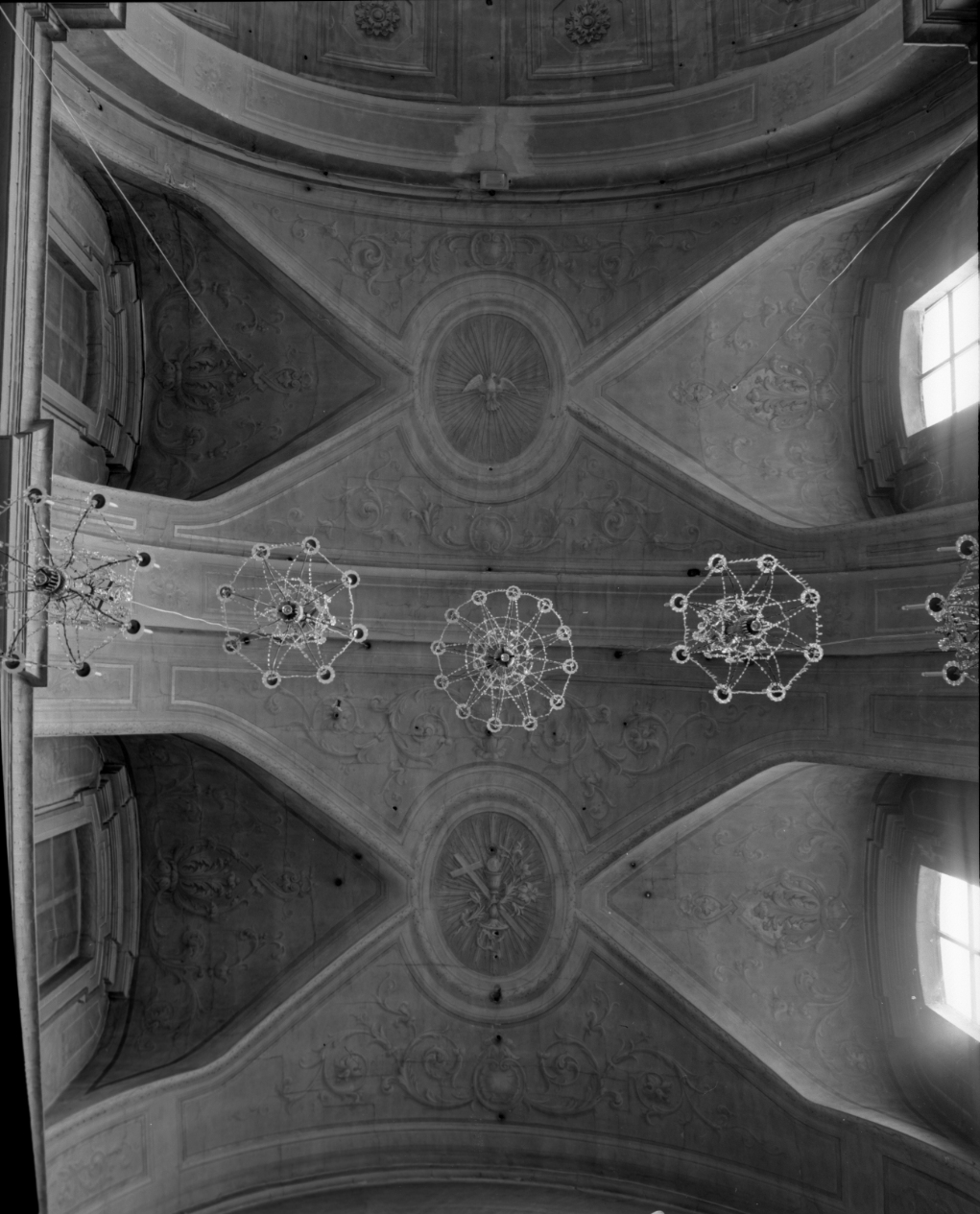 Simboli eucaristici (dipinto murale, insieme) di Scala Francesco (sec. XVII, sec. XIX, sec. XIX)
