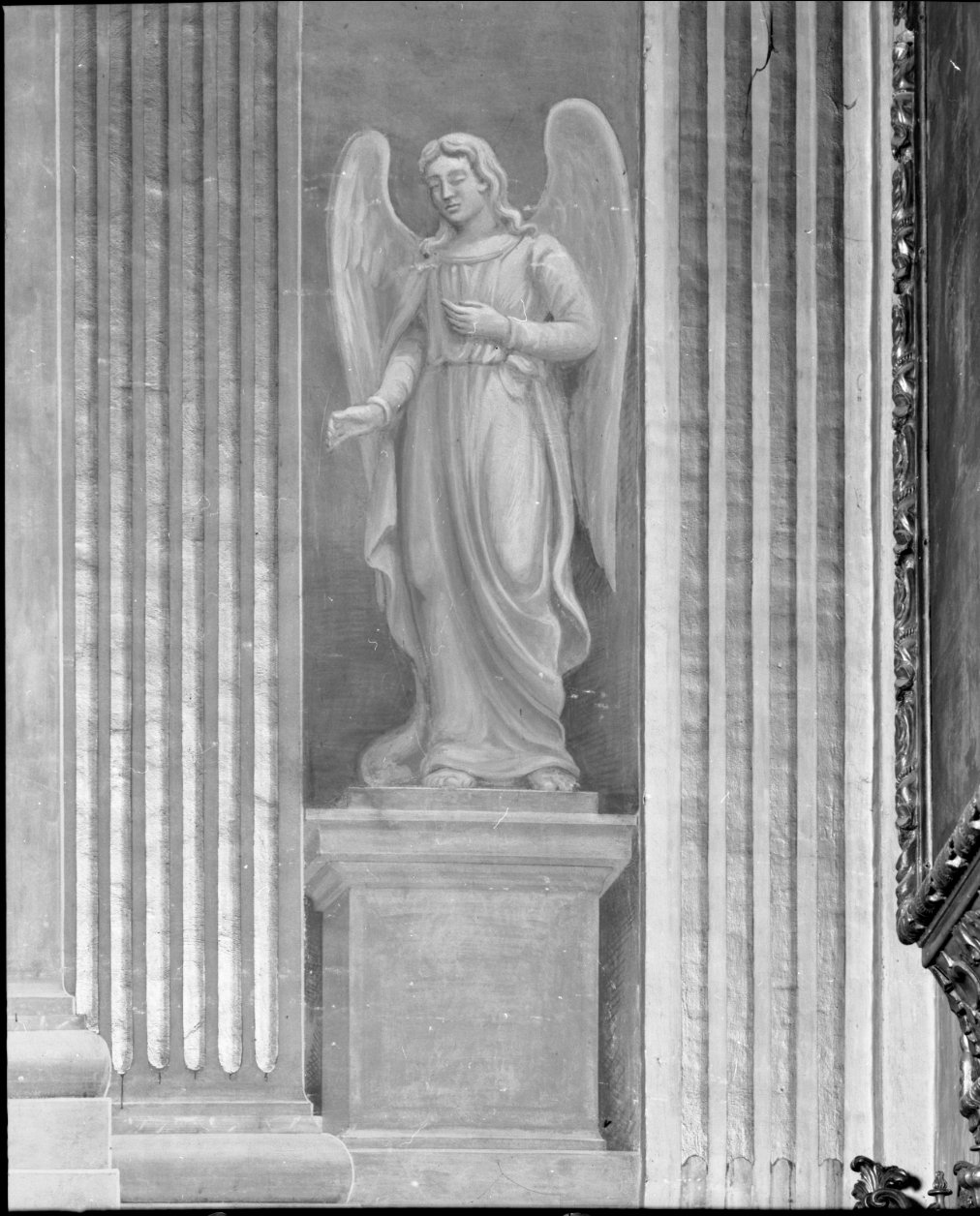 Angeli adoranti (dipinto murale, insieme) di Scannavini Maurelio (sec. XVII, sec. XIX)