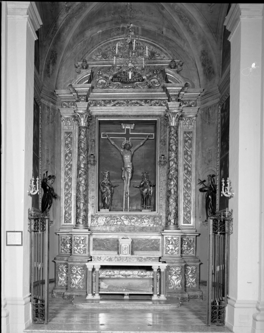 altare, insieme di Buon Alessandro, Avanzi Giuseppe (sec. XVII)