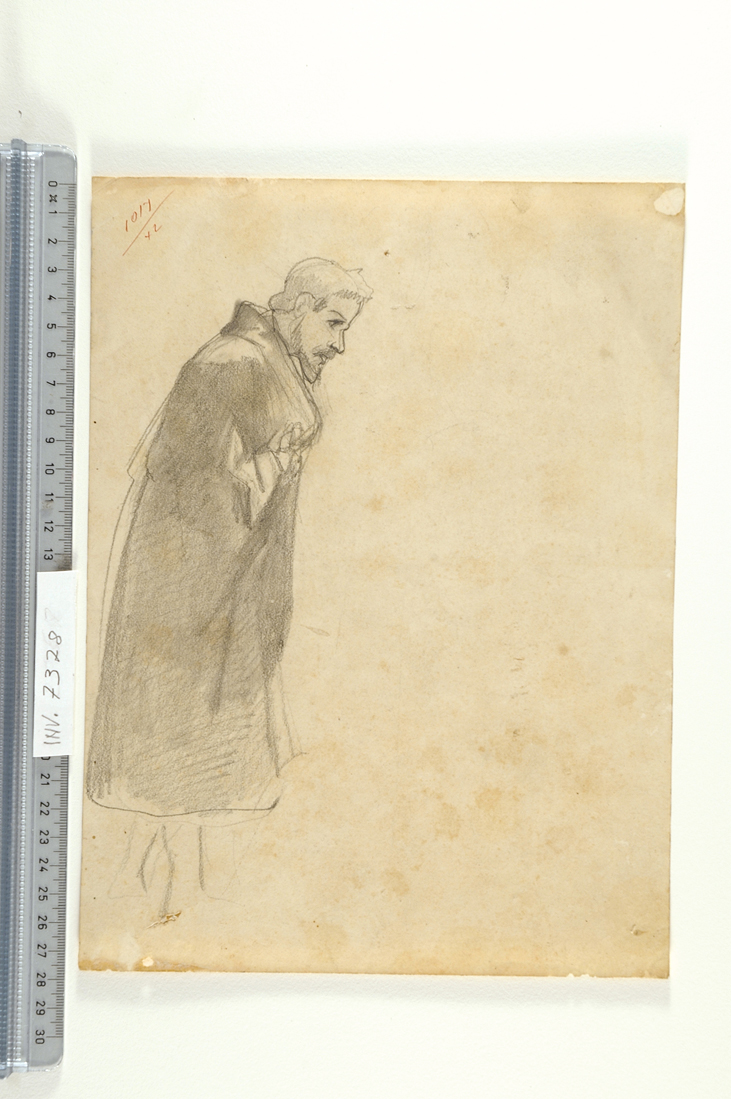 studio di uomo in piedi, di profilo verso destra, con mantello (disegno) di Busi Luigi (attribuito) (sec. XIX)