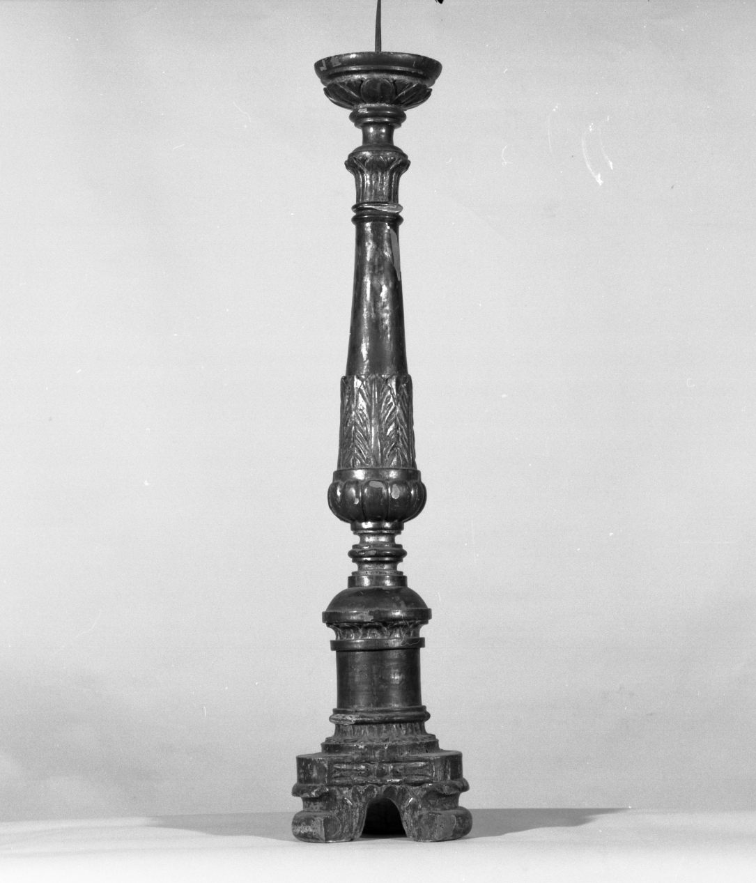 candeliere d'altare, serie - bottega italiana (sec. XIX)