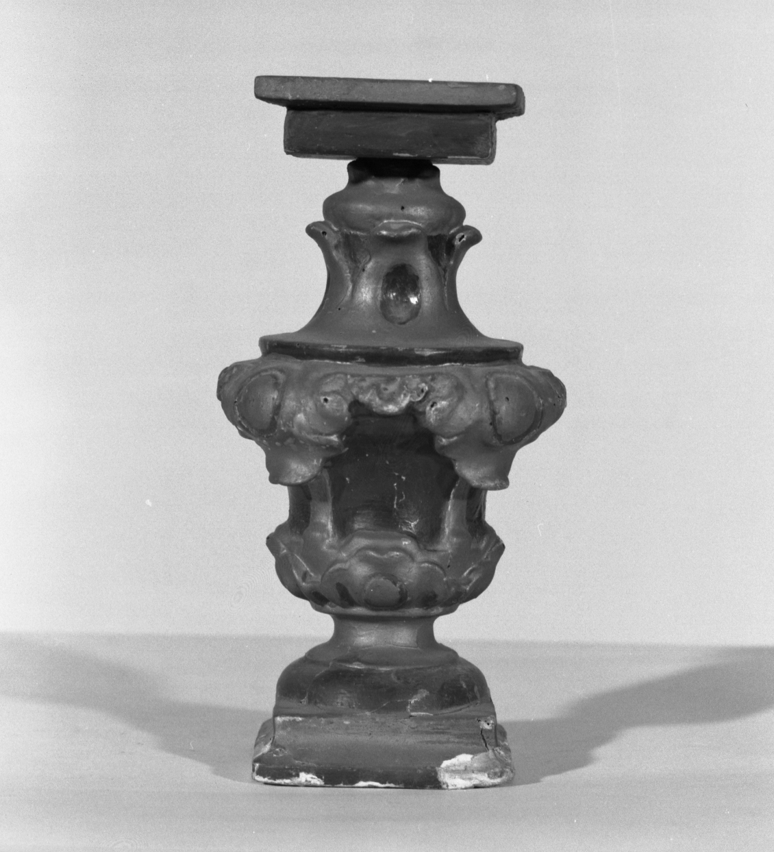 vaso d'altare, serie - bottega emiliano-romagnola (sec. XVIII)