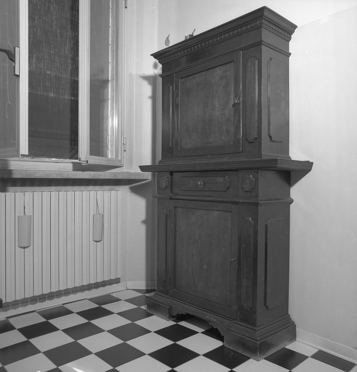 mobile - bottega emiliana (sec. XVII)