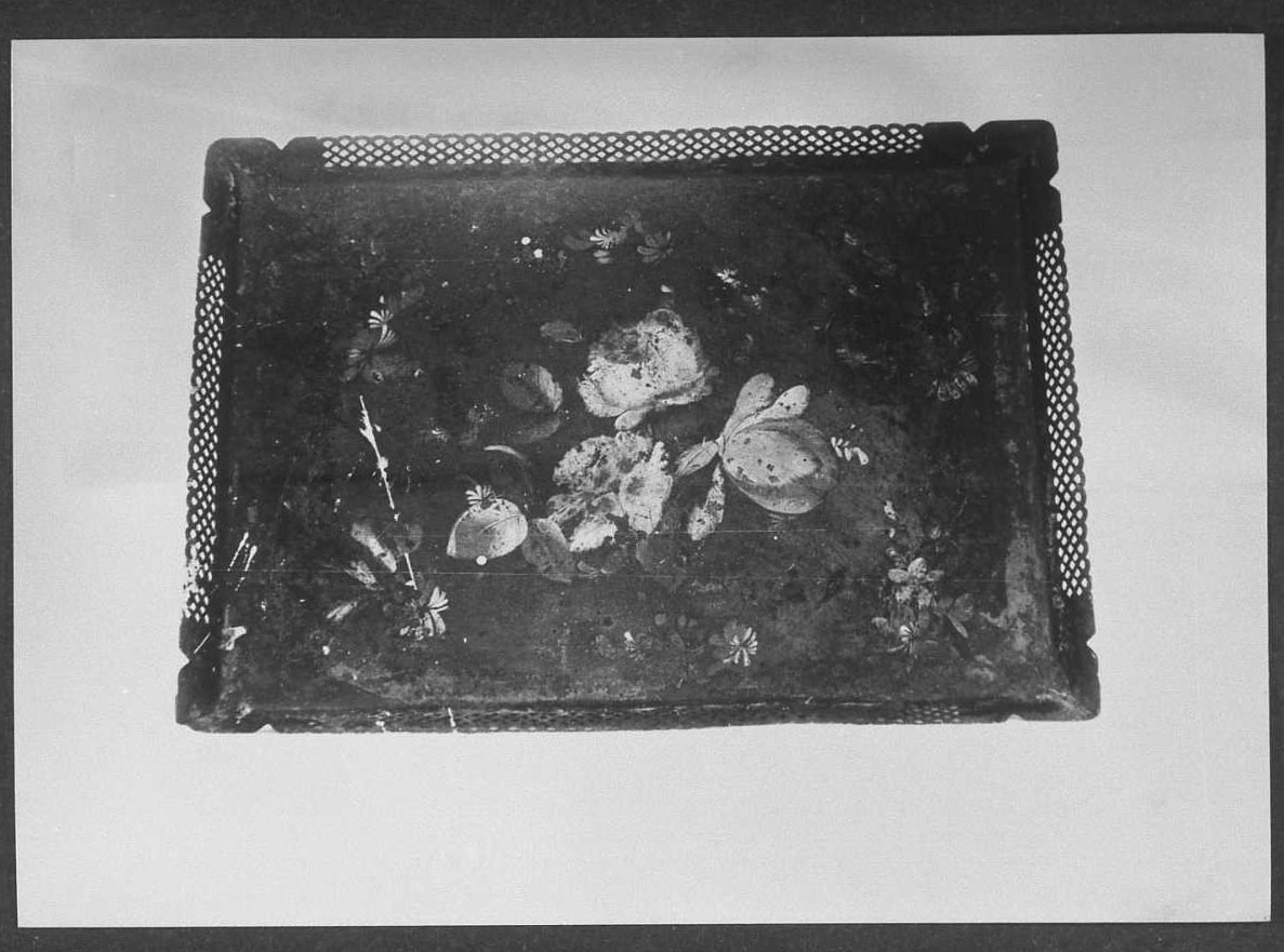 vassoio - bottega bolognese (sec. XIX)