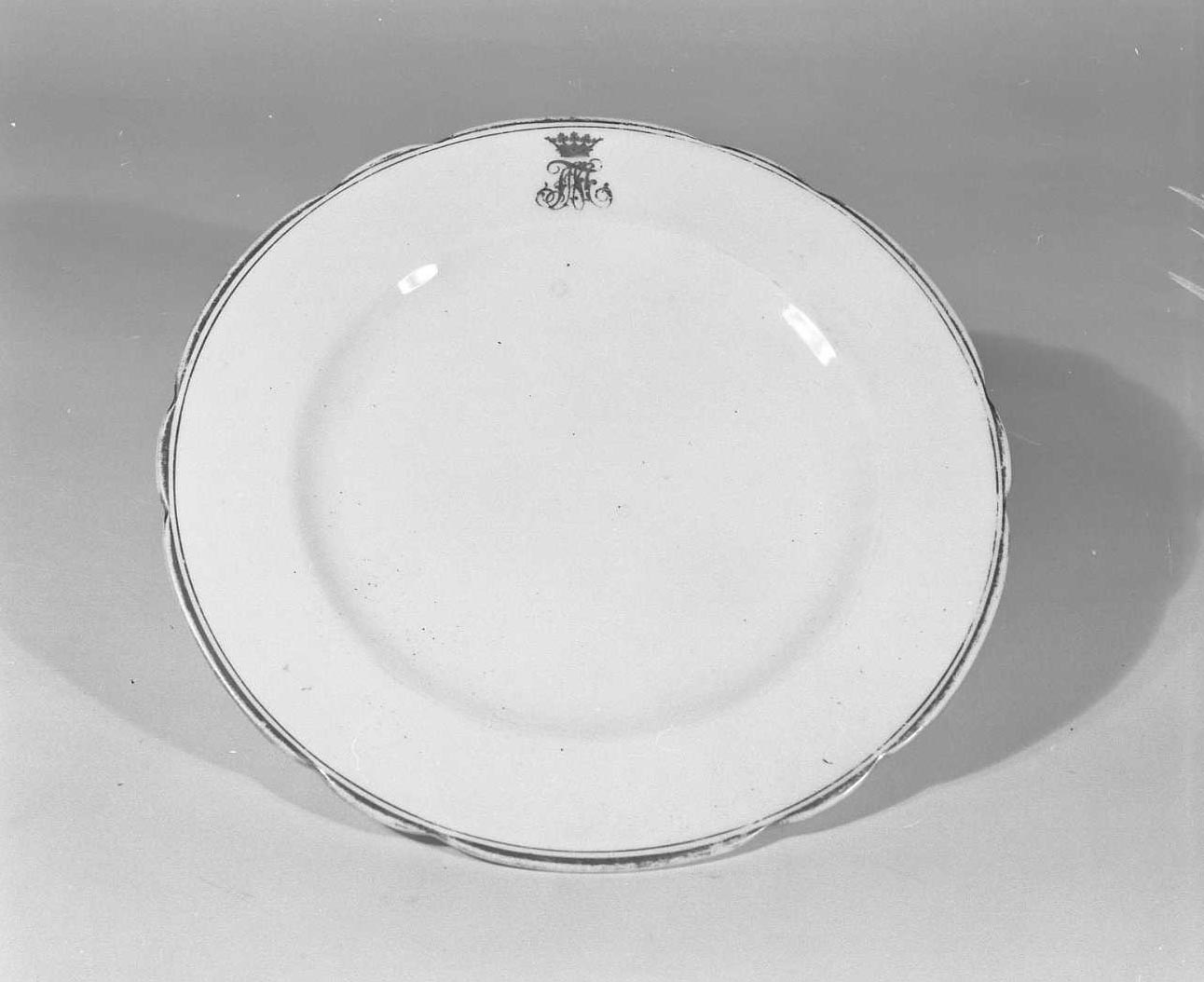 piatto, serie - bottega bolognese (sec. XIX)