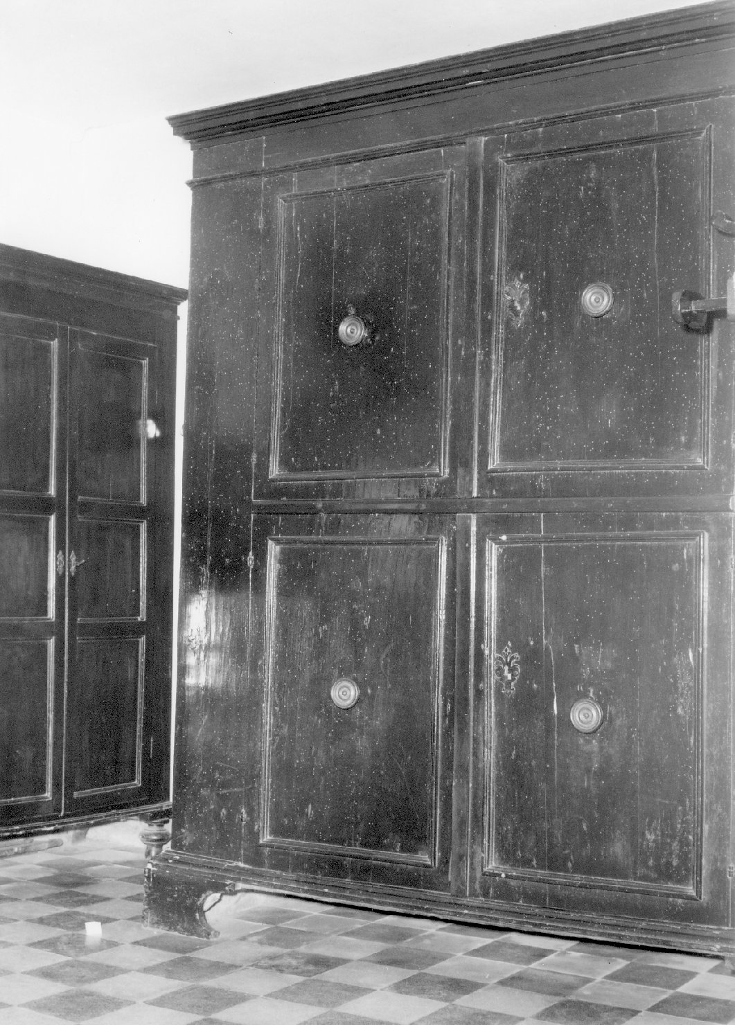 mobile da sacrestia - bottega imolese (sec. XVII)