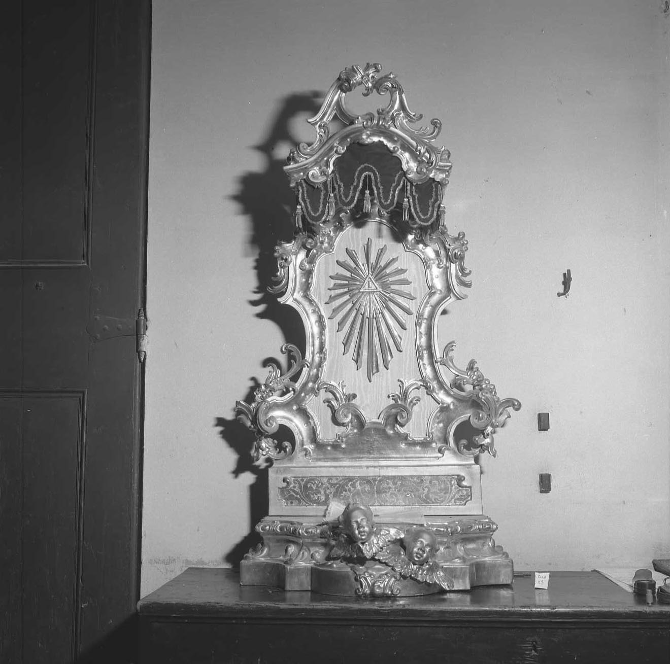 tronetto per esposizione eucaristica - bottega emiliana (?) (sec. XVIII)