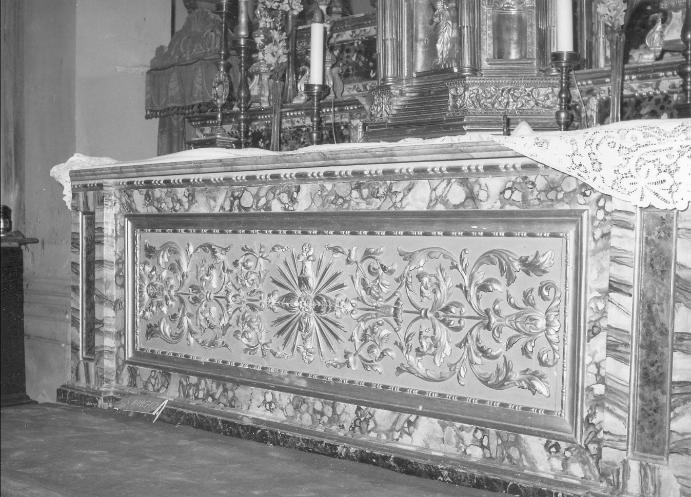 altare maggiore, insieme - bottega italiana (sec. XVIII)