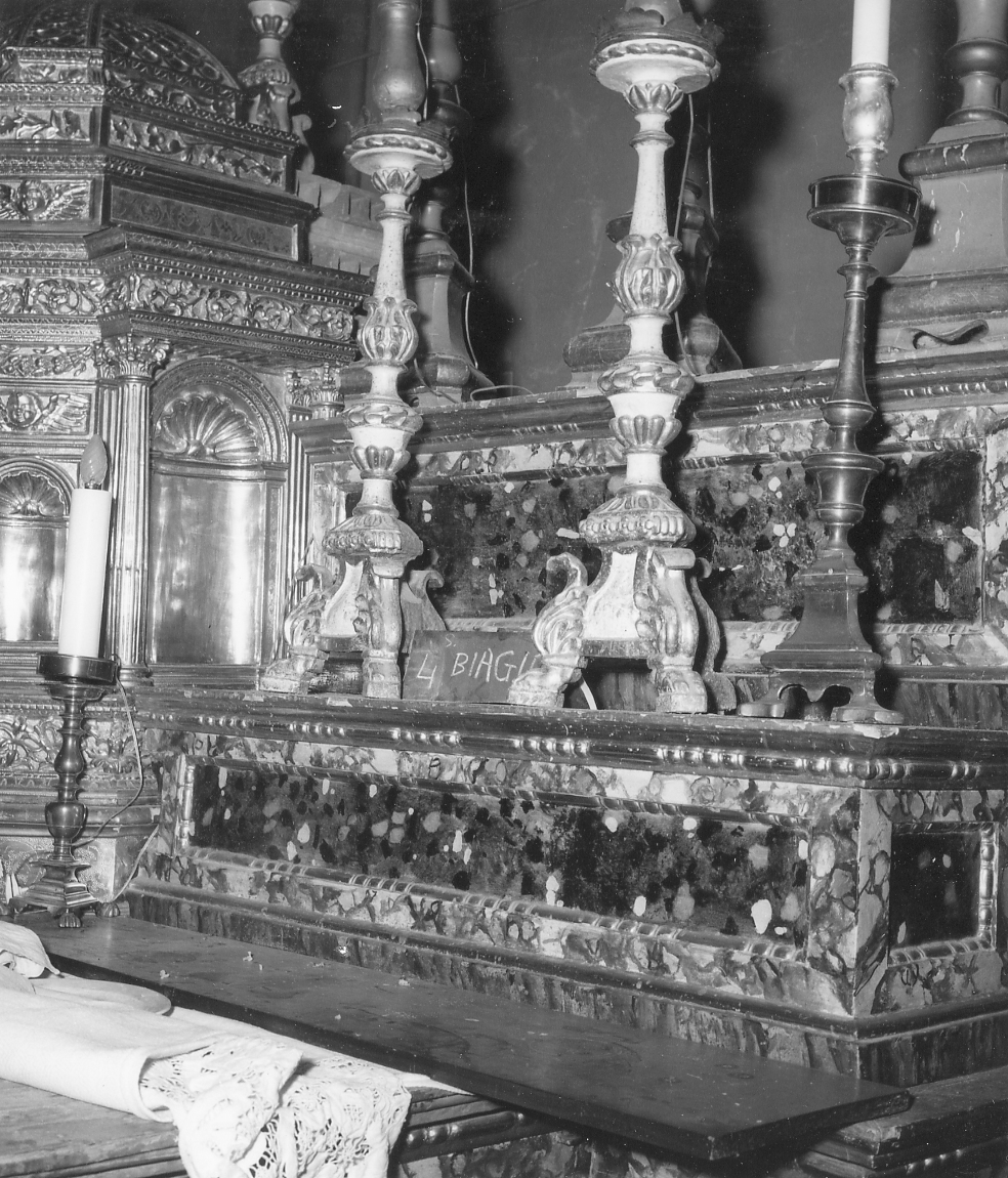 candeliere d'altare, serie - bottega italiana (sec. XIX)