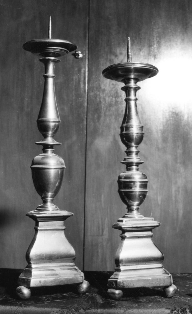 candeliere, serie - bottega emiliano-romagnola (sec. XVII)