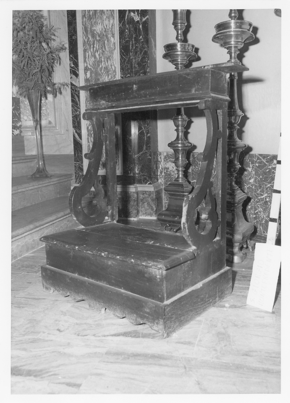 inginocchiatoio - bottega bolognese (sec. XVII)