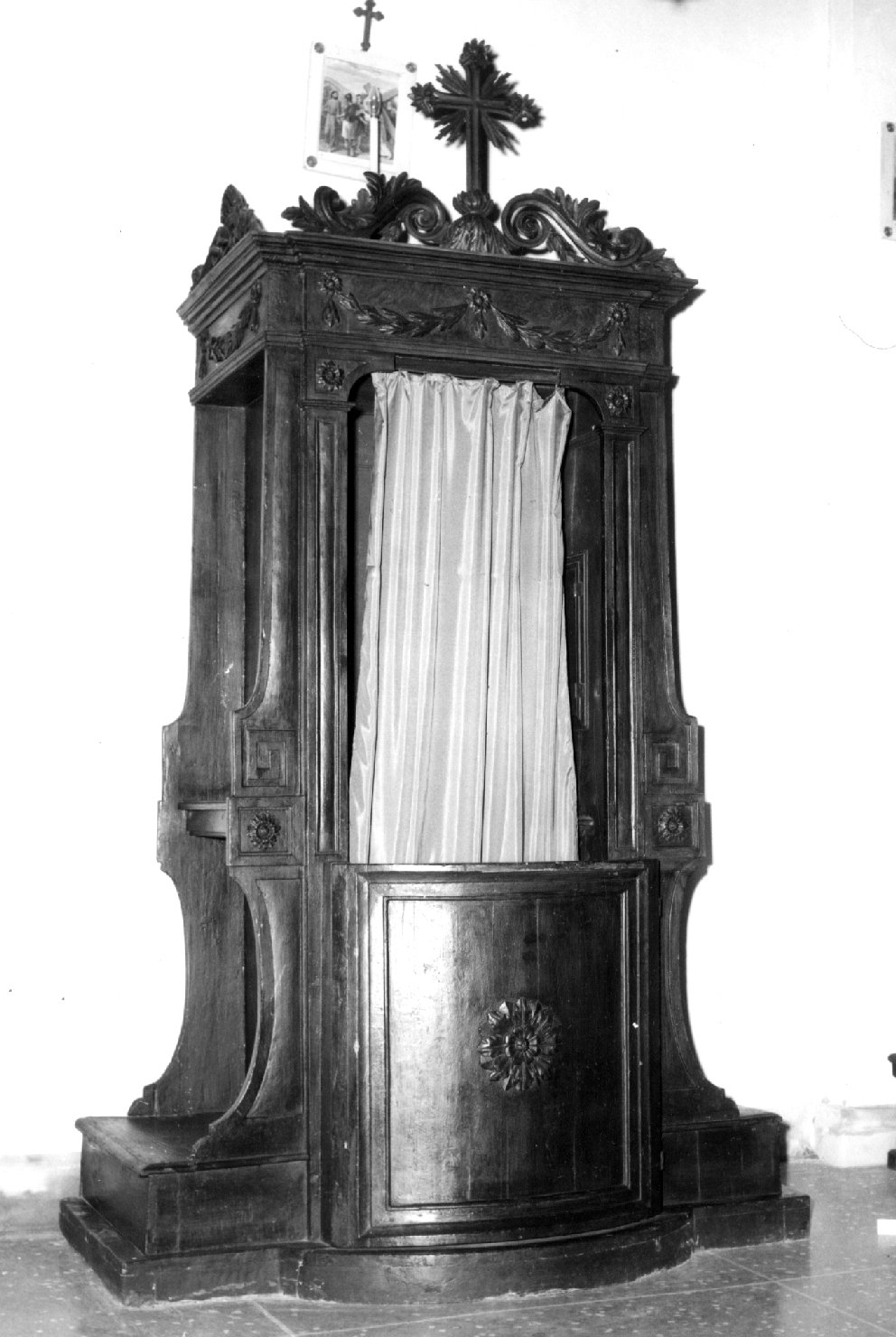 confessionale, serie - bottega imolese (sec. XIX)