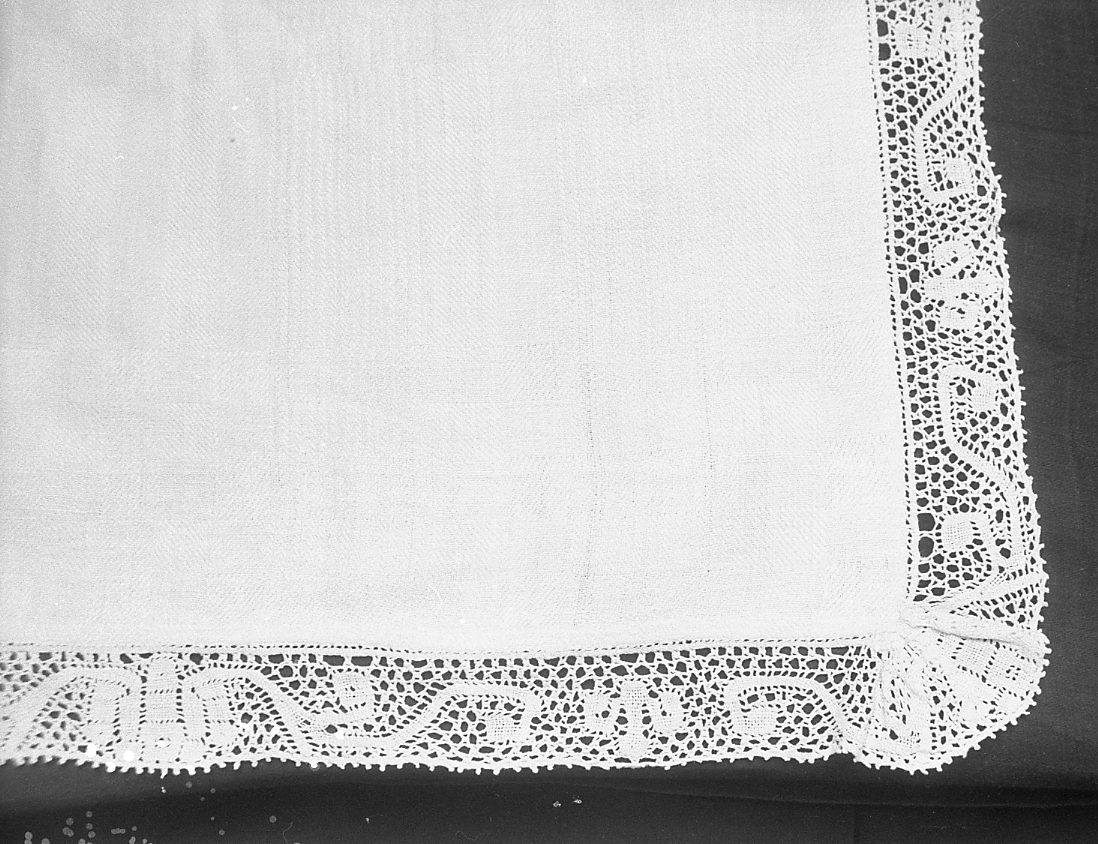 tovaglietta - manifattura italiana (?) (sec. XIX)