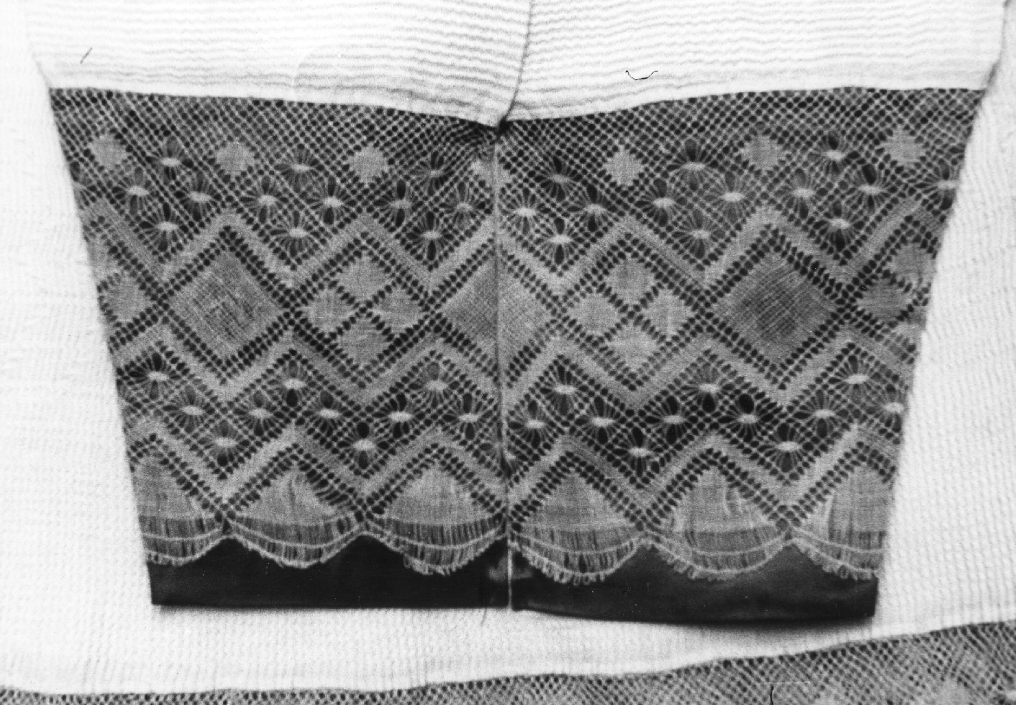 camice - manifattura bolognese (sec. XVIII, sec. XX)