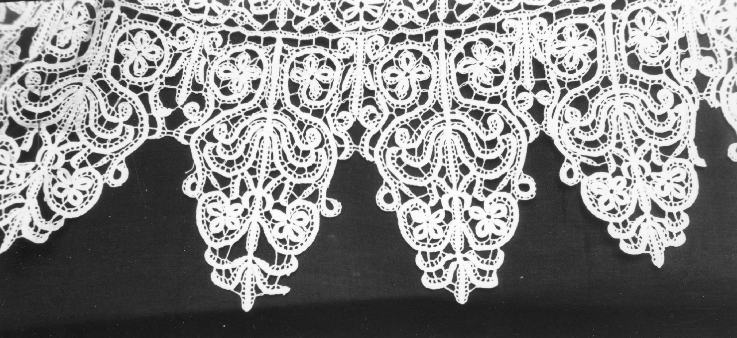 tovaglia - manifattura bolognese (sec. XVII, sec. XIX)