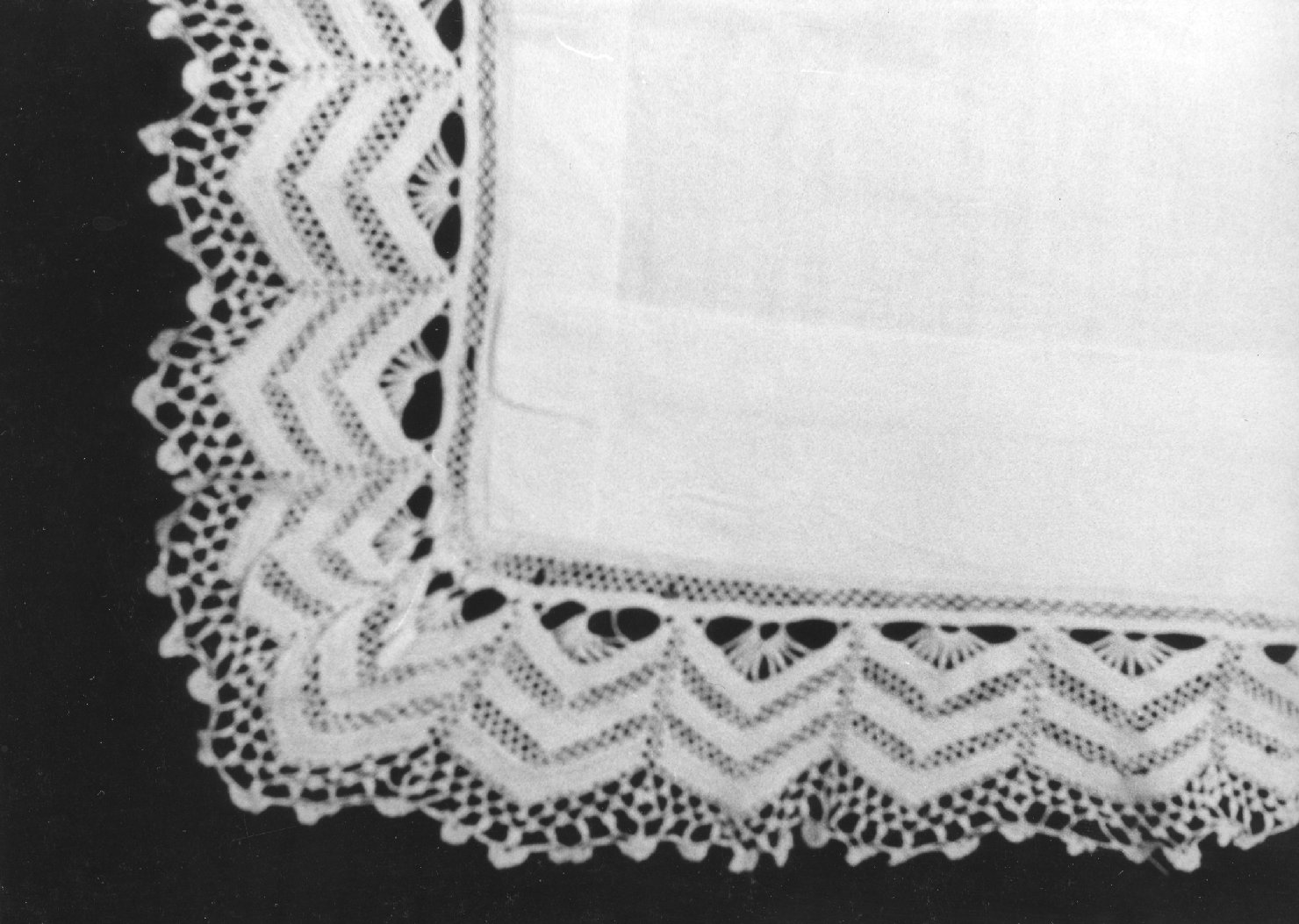 tovaglia - manifattura bolognese (fine sec. XIX)