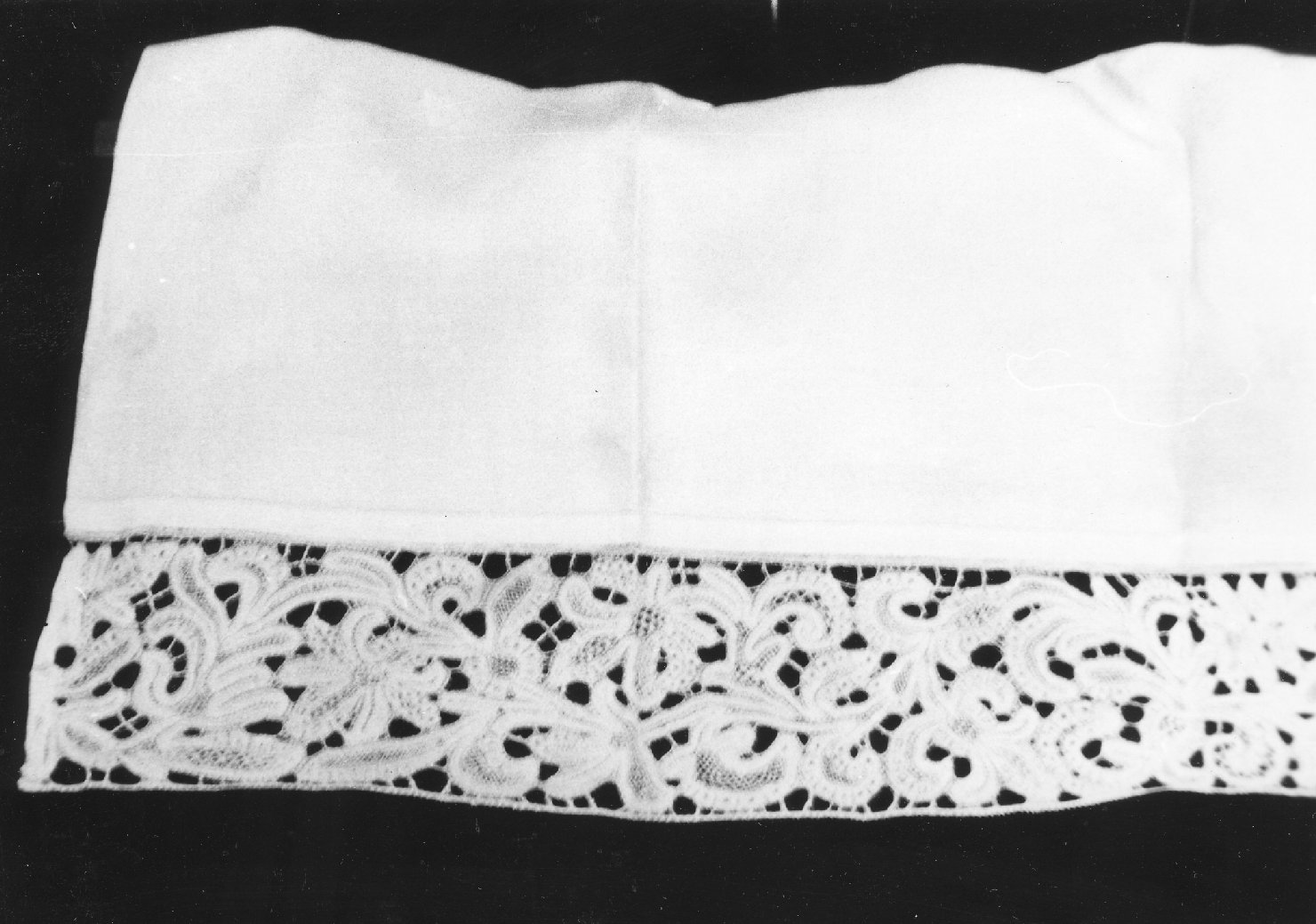 velo di calice - manifattura bolognese (sec. XVII, sec. XIX)