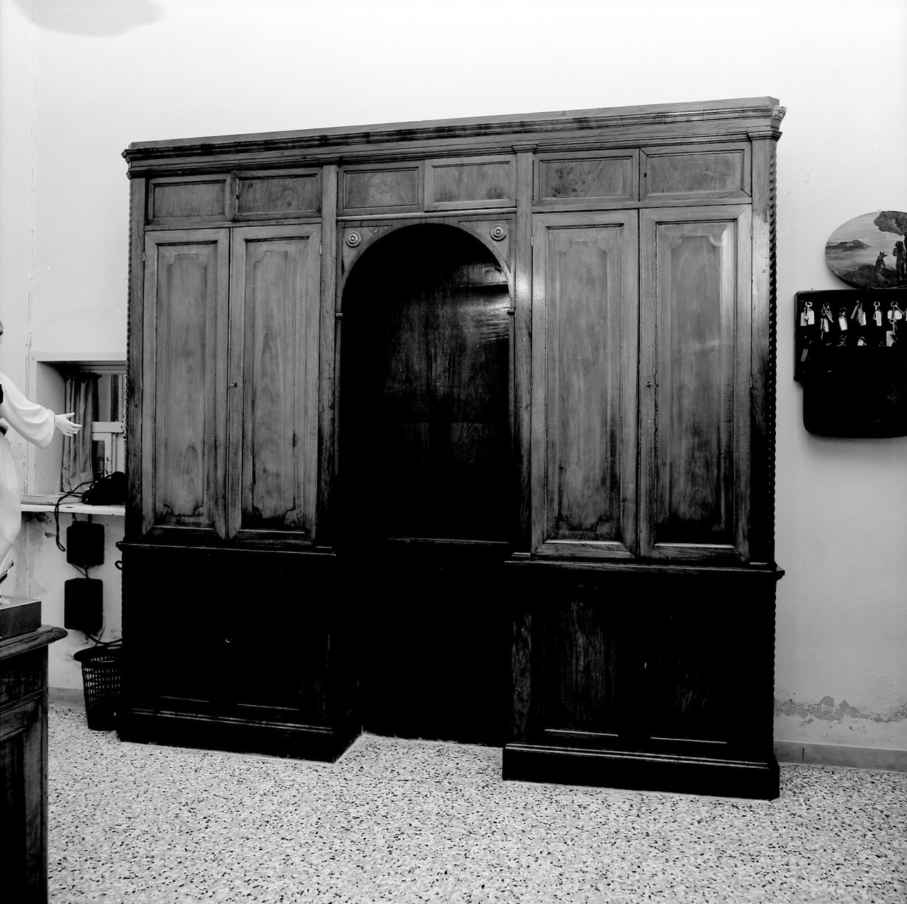 mobile - bottega imolese (sec. XX)