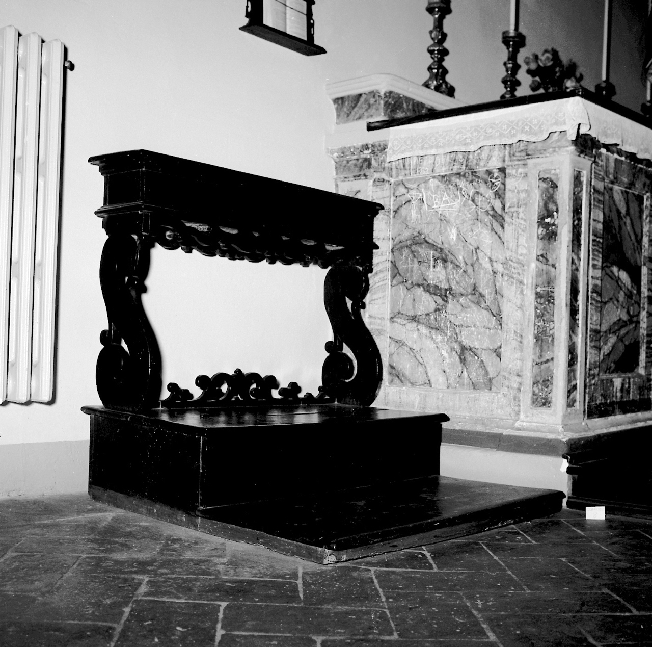 inginocchiatoio, serie - manifattura emiliana (sec. XVIII)