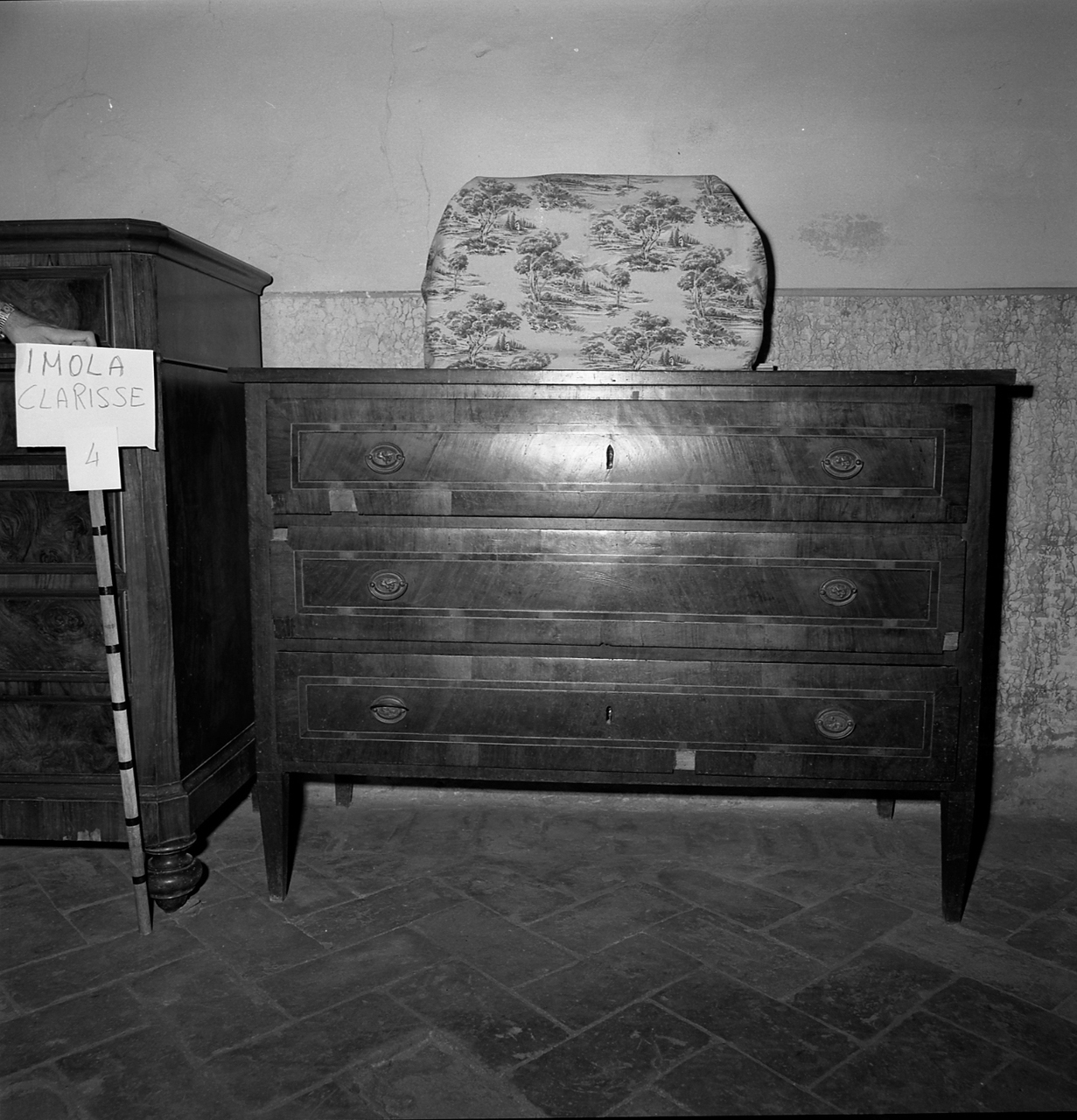 cassettone - manifattura emiliana (secc. XVIII/ XIX)