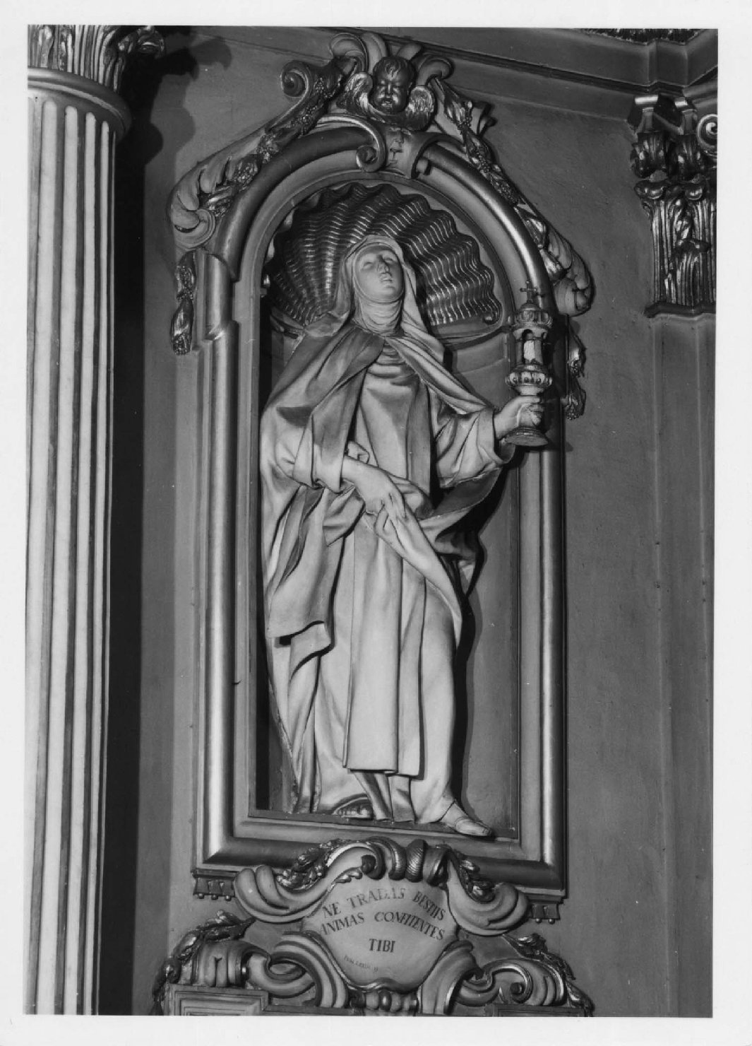 Santa Chiara (statua, elemento d'insieme) di Piò Angelo (sec. XVIII)