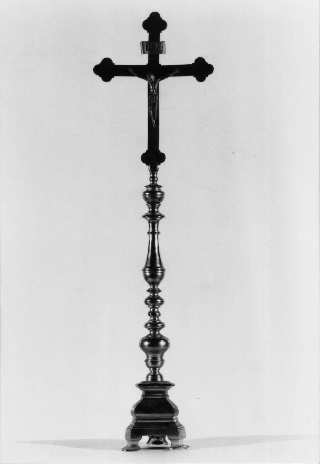 croce d'altare - manifattura bolognese (sec. XVIII)