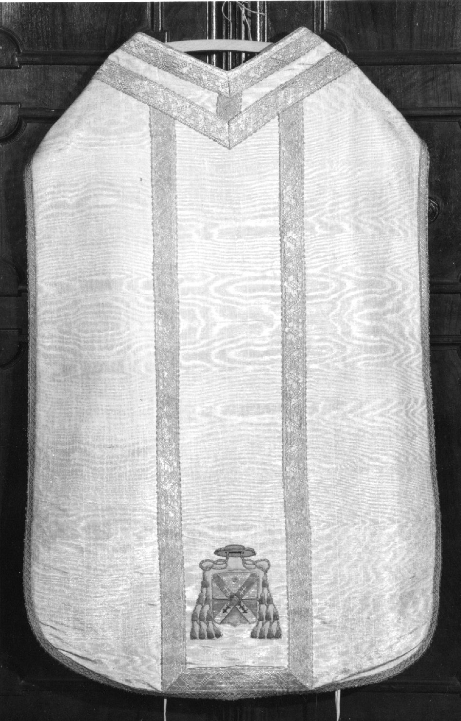 paramento liturgico - manifattura italiana (secc. XIX/ XX)