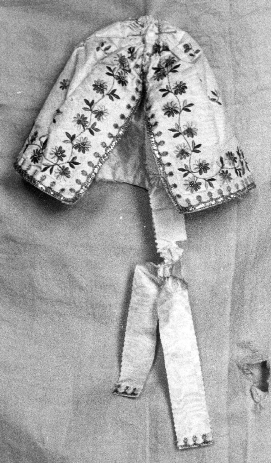 conopeo di pisside - manifattura italiana (inizio sec. XIX)