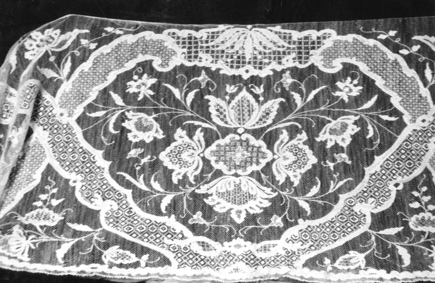 camice - manifattura italiana (fine/inizio secc. XVIII/ XIX)