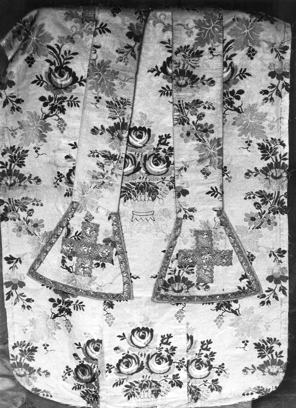 paramento liturgico, insieme - manifattura bolognese (sec. XVIII)