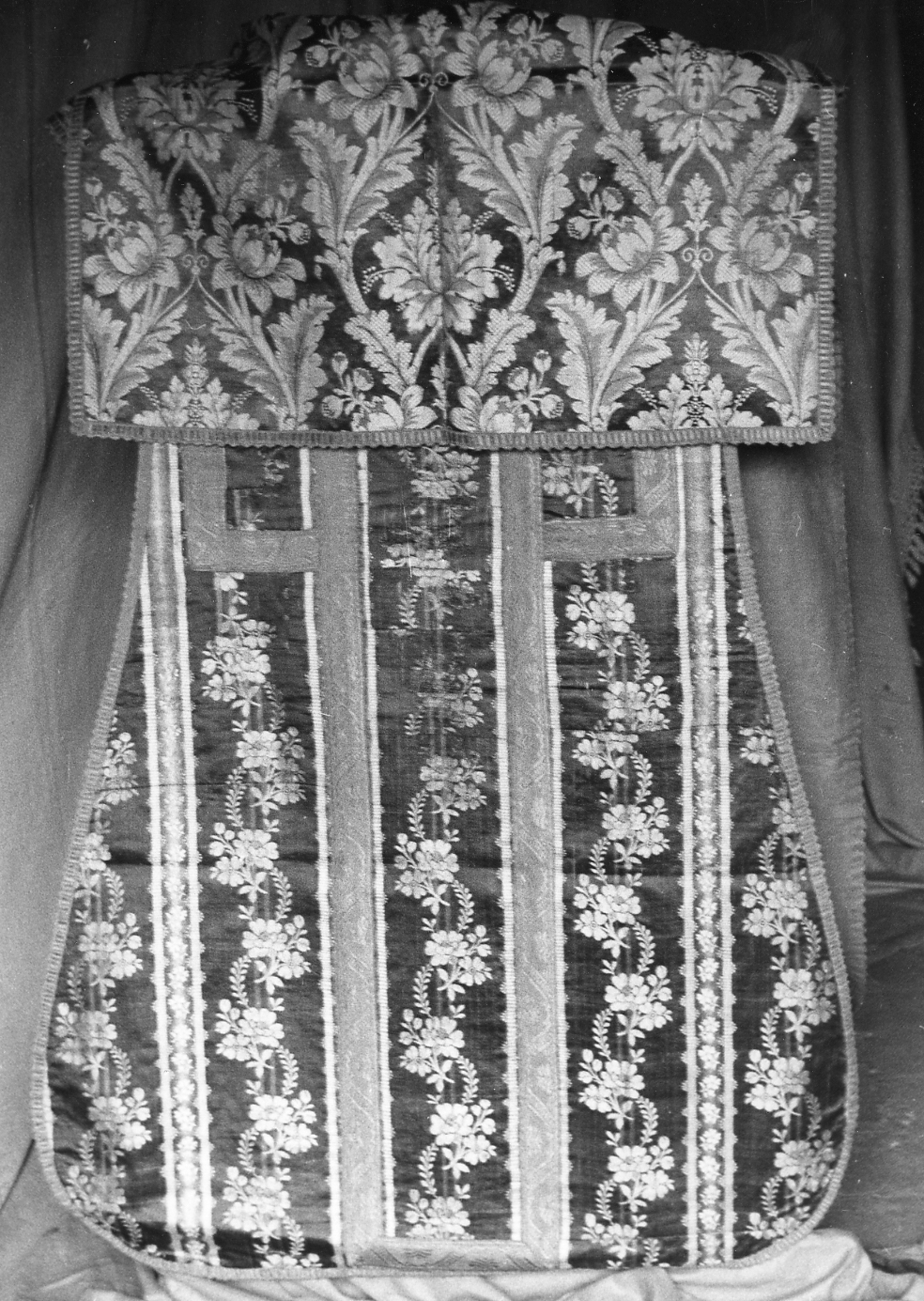 paramento liturgico, insieme - manifattura bolognese (sec. XVIII)