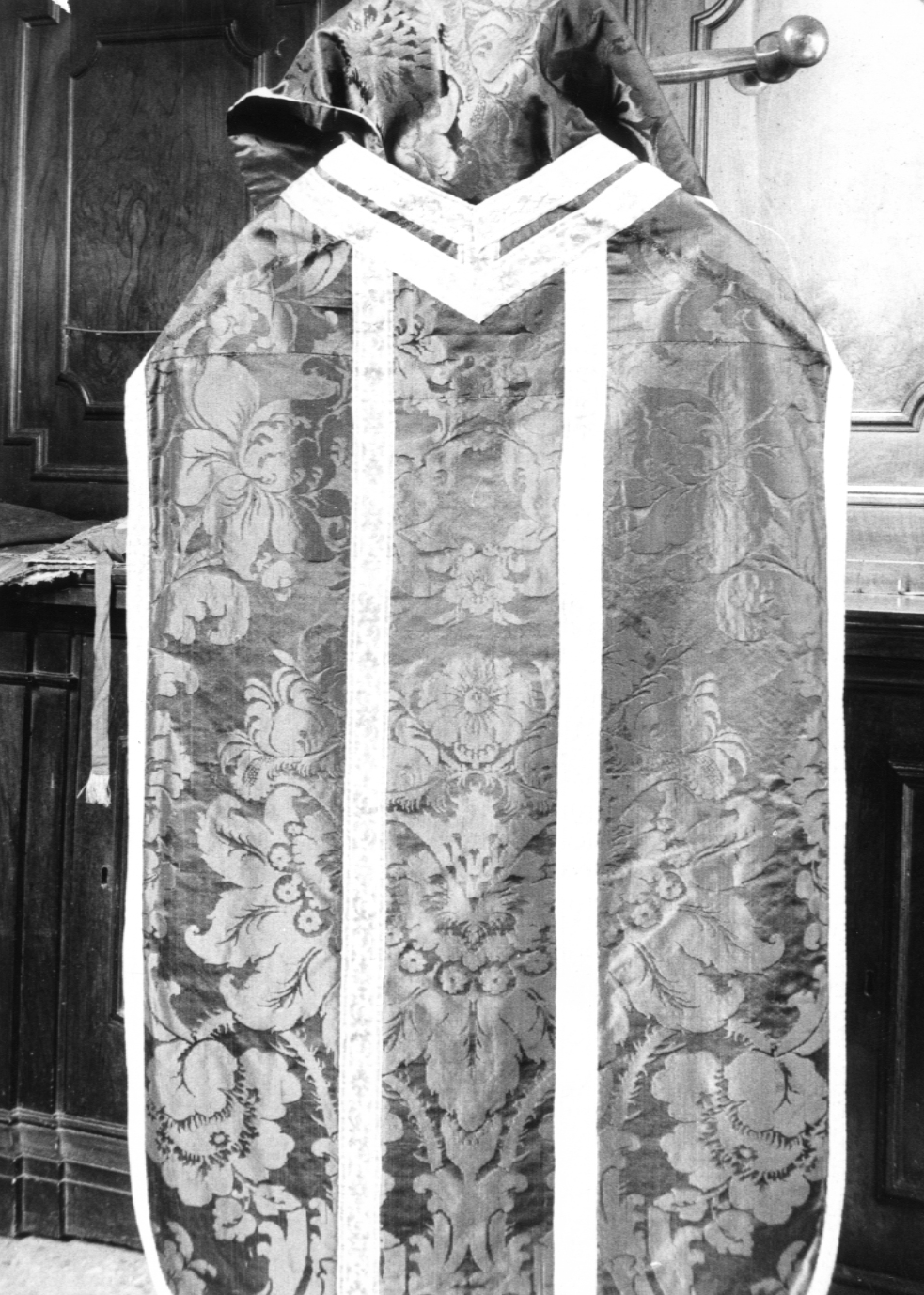 paramento liturgico, insieme - manifattura bolognese (sec. XVII)