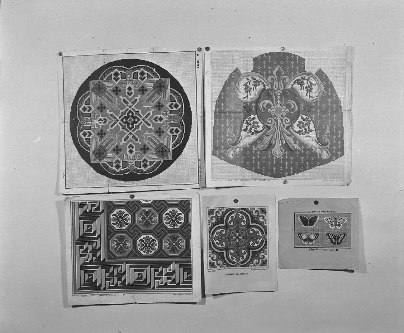 motivi decorativi (stampa a colori) - ambito milanese (?) (sec. XIX)