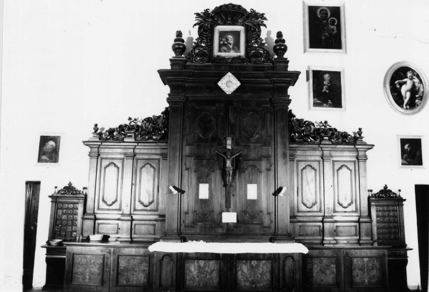 armadio da sacrestia di Guidetti Giovanni Ludovico (sec. XVIII)