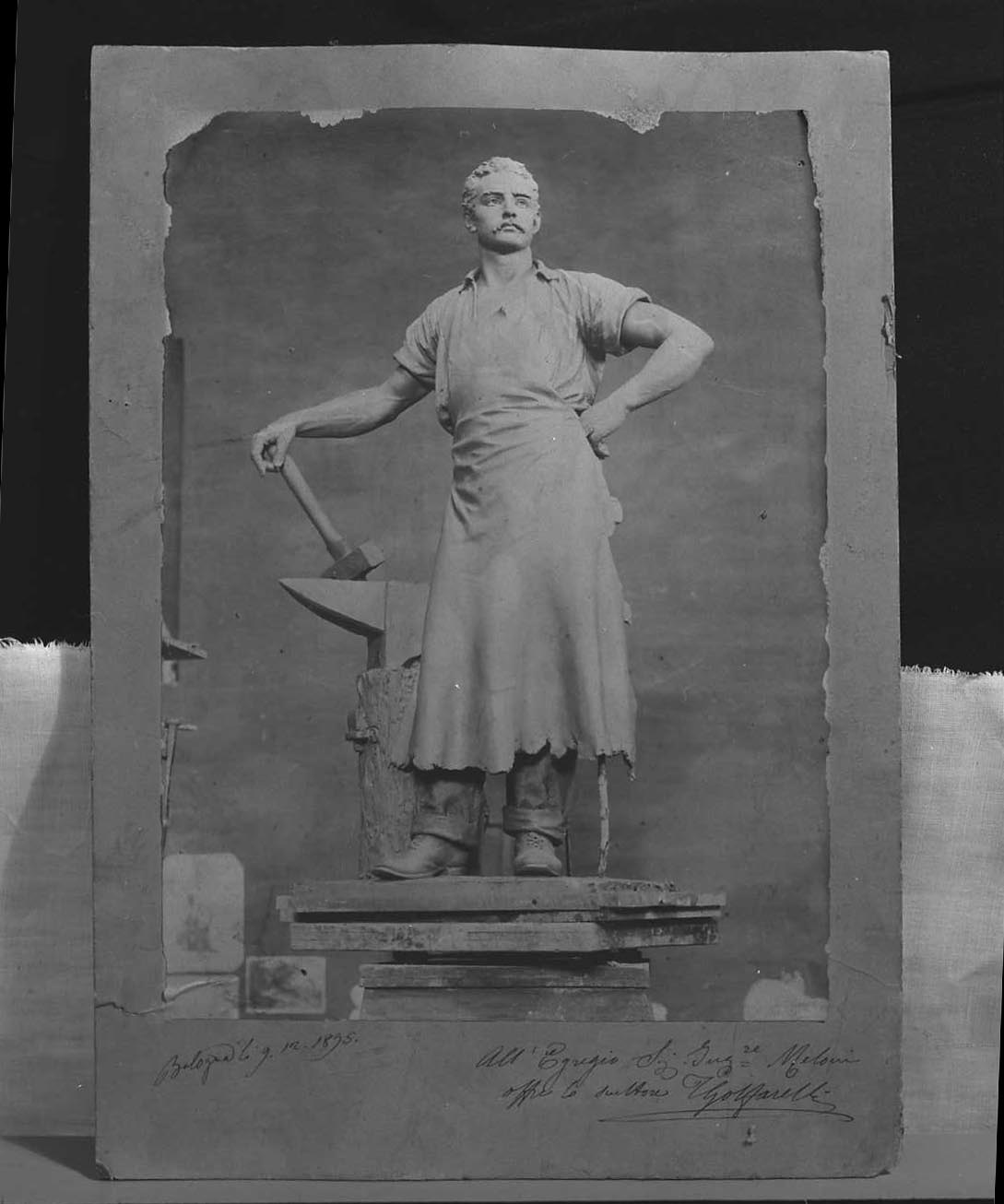 Golfarelli, Tullo - Scultura - Bologna - Monumento al fabbro (positivo) di Golfarelli Tullo, Anonimo (XIX)