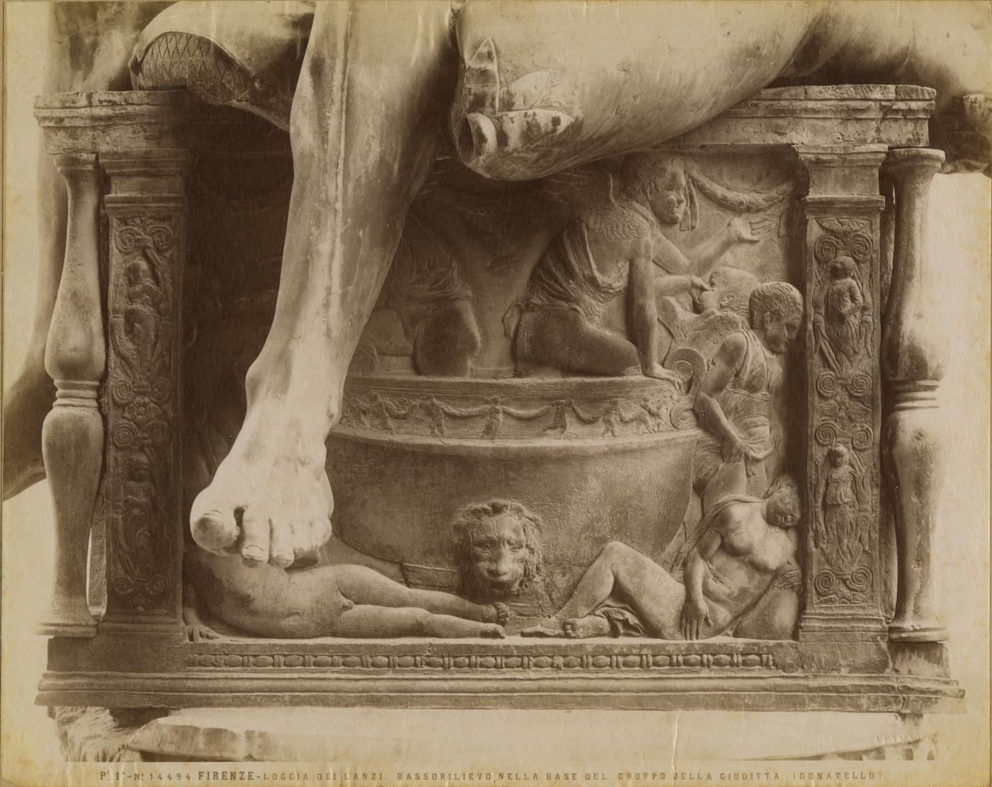 Giuditta e Oloferne - Sculture (positivo) di Donatello, Fratelli Alinari (ditta) (XIX)