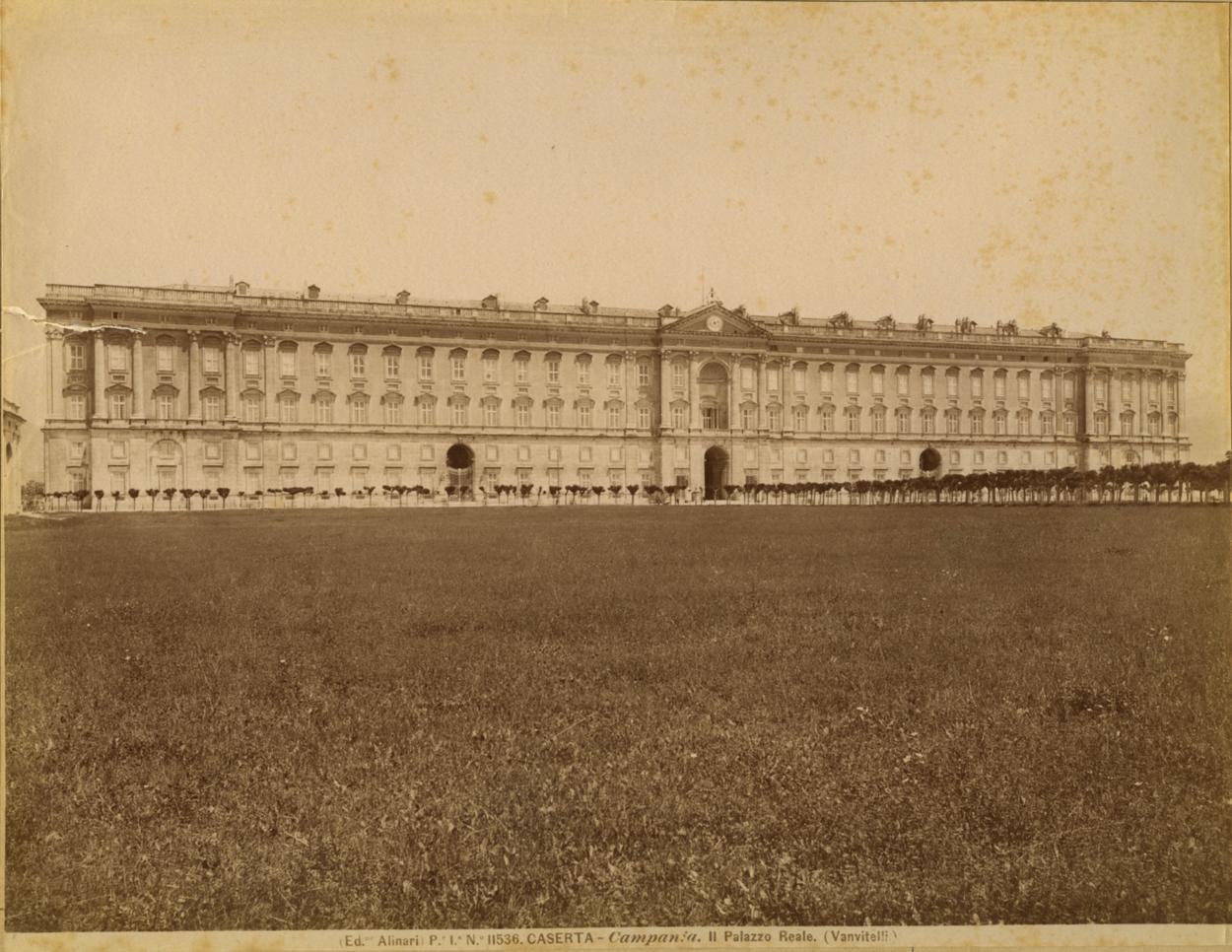 Architettura - Palazzi - Reggia (positivo) di Vanvitelli, Luigi, Fratelli Alinari (ditta) (XIX/ XX)