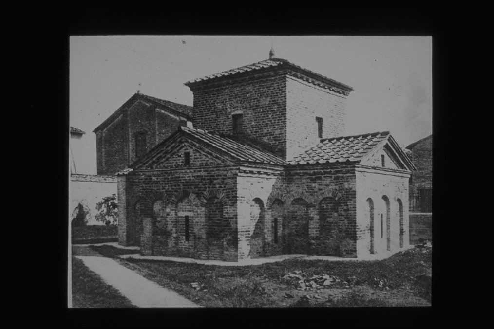 architettura/ esterno/ Ravenna/ Mausoleo di Galla Placidia (diapositiva) di Croci, Felice (ditta) (XX)