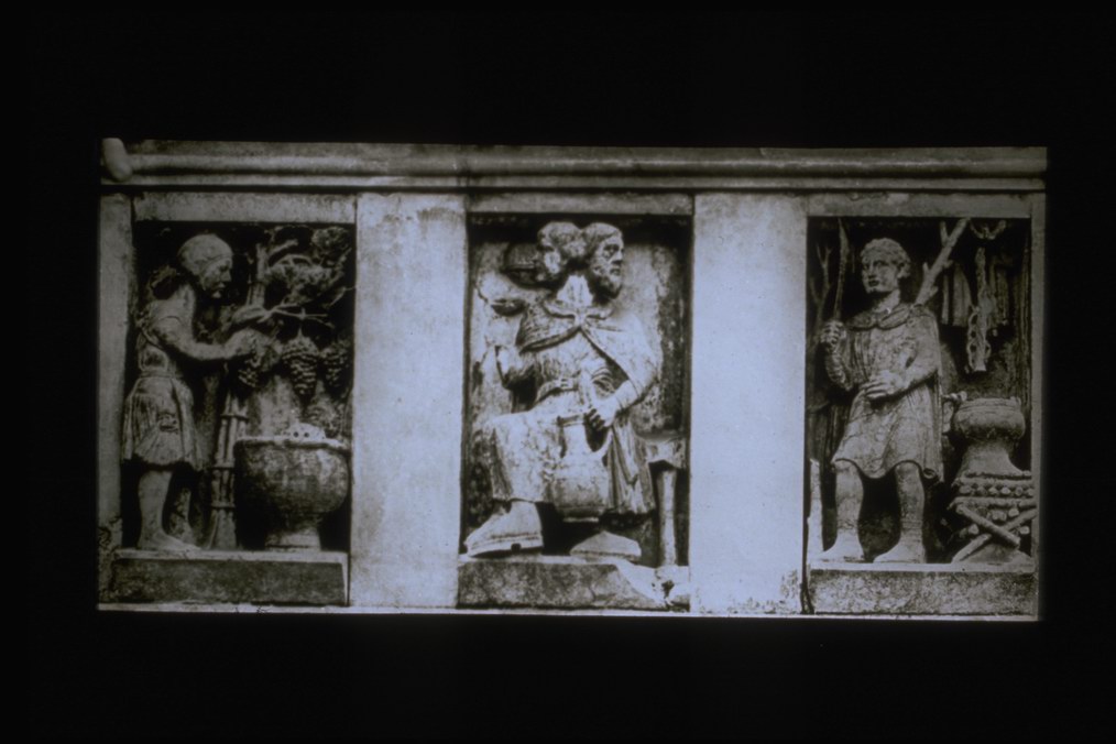 Scultura - Rilievi (diapositiva) di Maestro dei Mesi di Ferrara, Croci, Felice (ditta) (XX)