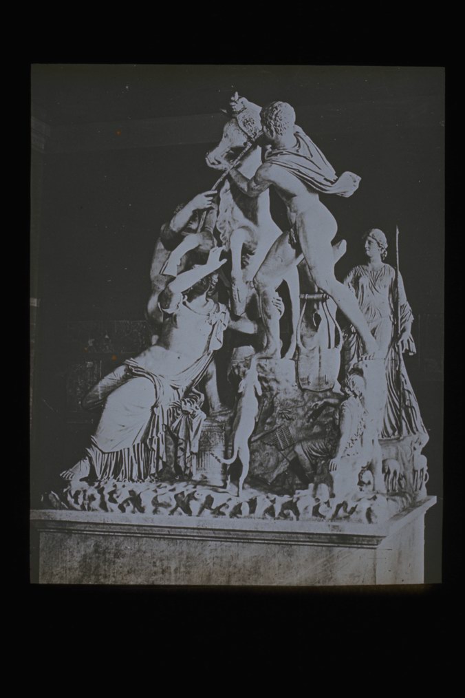 Archeologia - scultura (diapositiva) di Istituto Minerva - ambito ellenistico (XX)