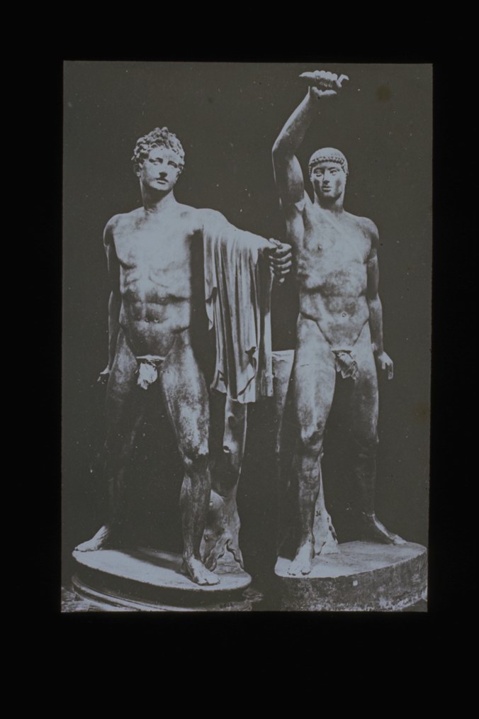 Roma/ Museo del Campidoglio/ Coppia di statue virili (diapositiva) di Istituto Minerva (XX)