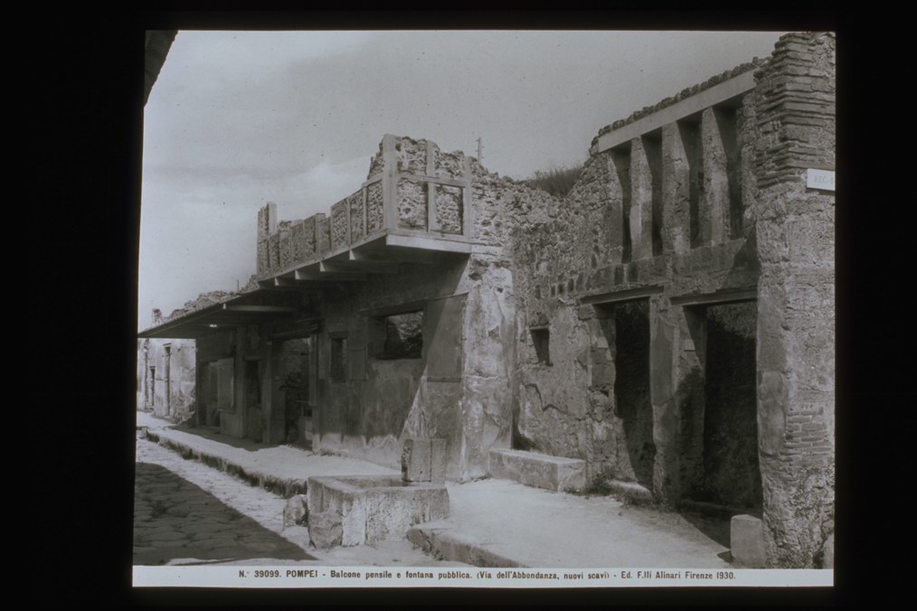 Archeologia - Pompei - zona archeologica (diapositiva) di F.lli Alinari S.p.A. - Istituto di Edizioni Artistiche (ditta) (XX)