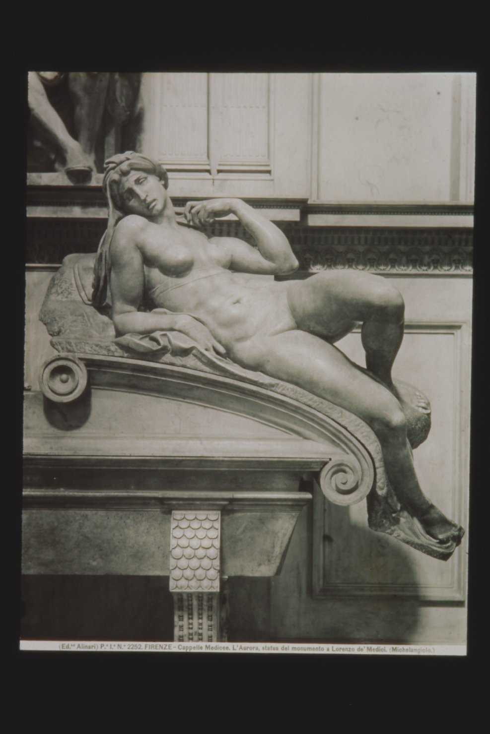 Monumenti sepolcrali - Sculture (diapositiva) di Buonarroti, Michelangelo, Alinari, Fratelli (ditta), F.lli Alinari S.p.A. - Istituto di Edizioni Artistiche (ditta) (XX)