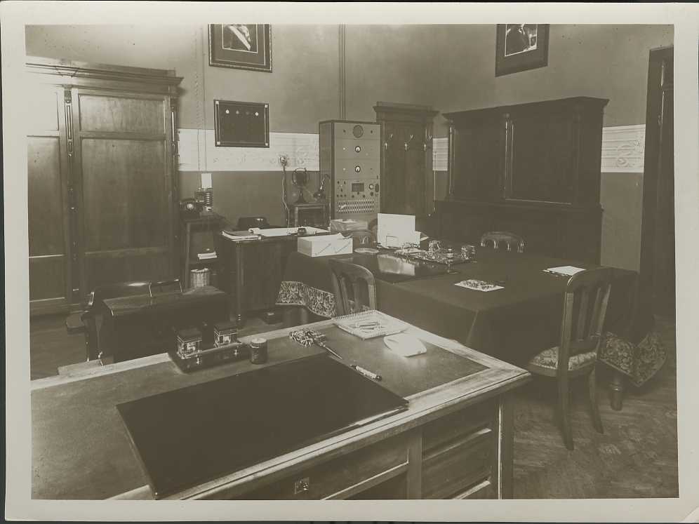 Una classe di alunni del 1938/ Liceo Ginnasio Minghetti/ Bologna (positivo) di Anonimo (XX)