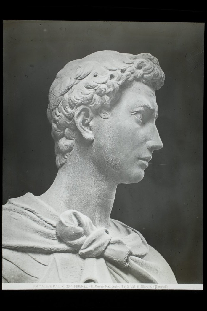 Statue - Testa di S. Giorgio (diapositiva) di Donato di Niccolò di Betto Bardi, Alinari, Fratelli, Alinari I.D.E.A (XX)