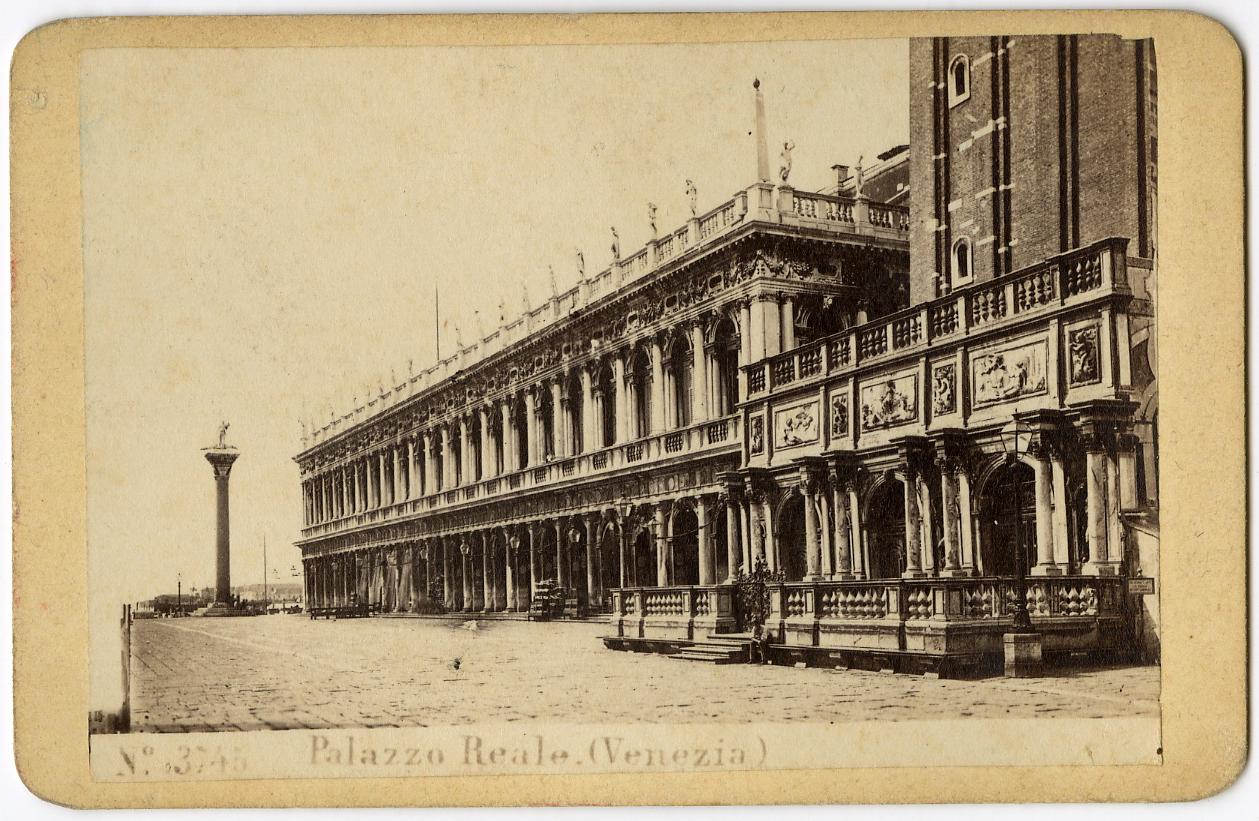 Venezia/ Veduta della Libreria di San Marco/ Sansovino J./ Scamozzi V./ 1537-1588 (positivo) di Sansovino, Jacopo, Scamozzi, Vincenzo, Sommer, Giorgio (XIX)