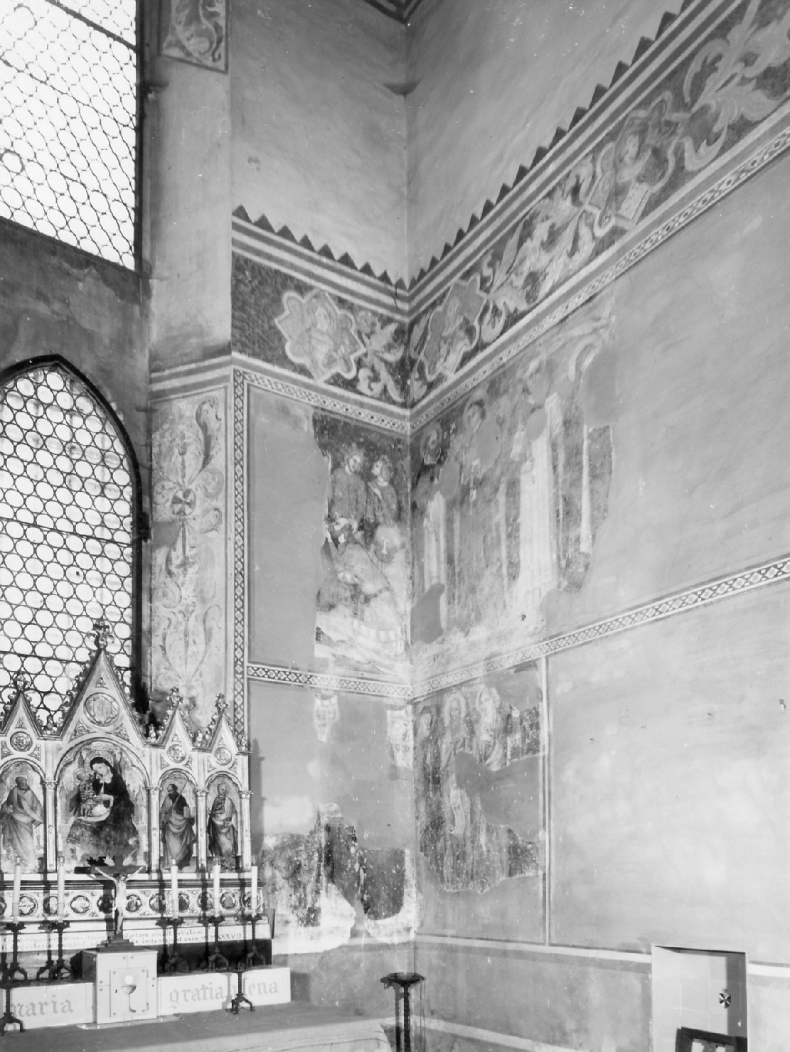 Madonna con Bambino e santi (dipinto murale, ciclo) - ambito emiliano (seconda metà sec. XIV)