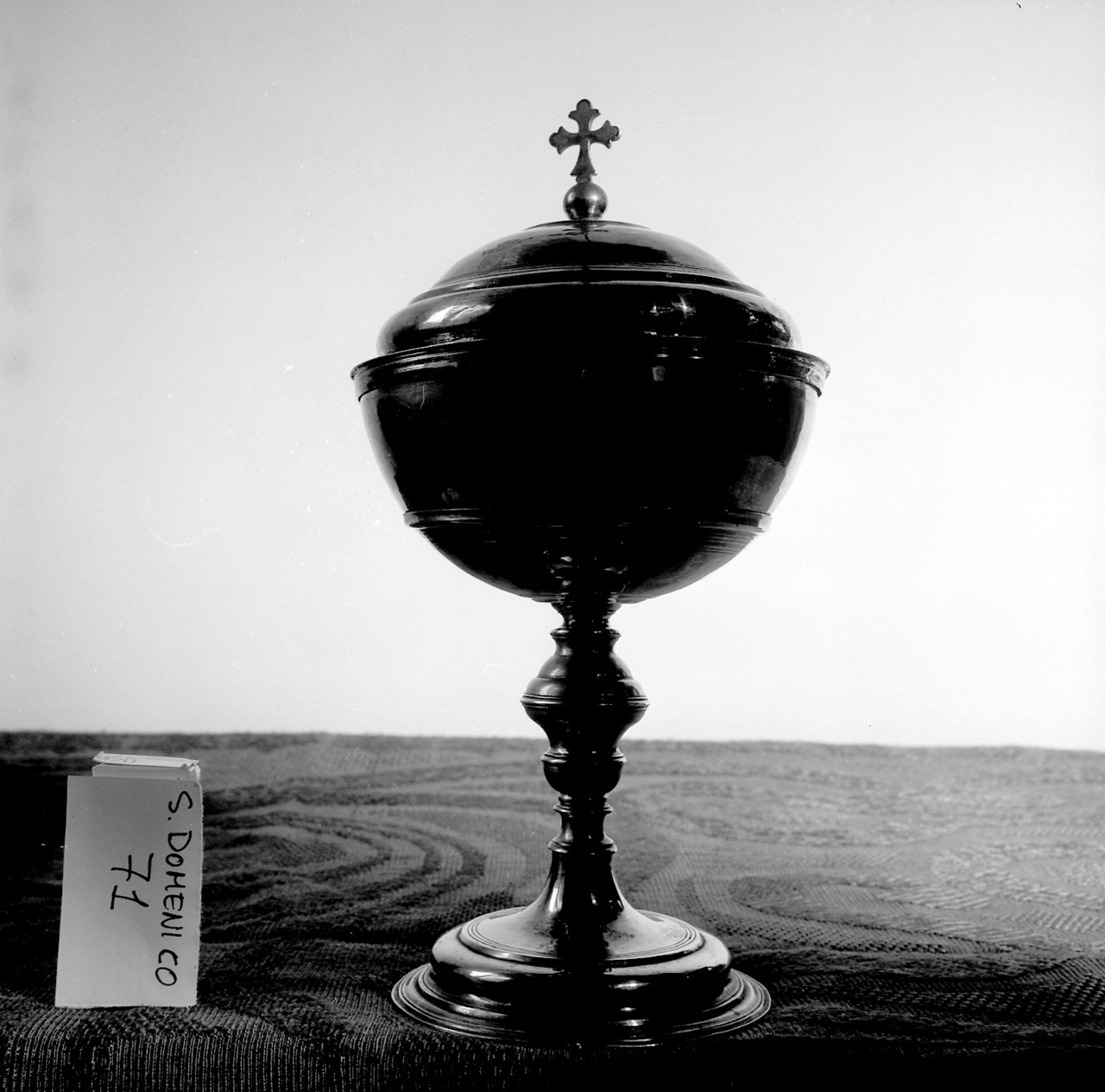 pisside - manifattura emiliana (sec. XVIII)